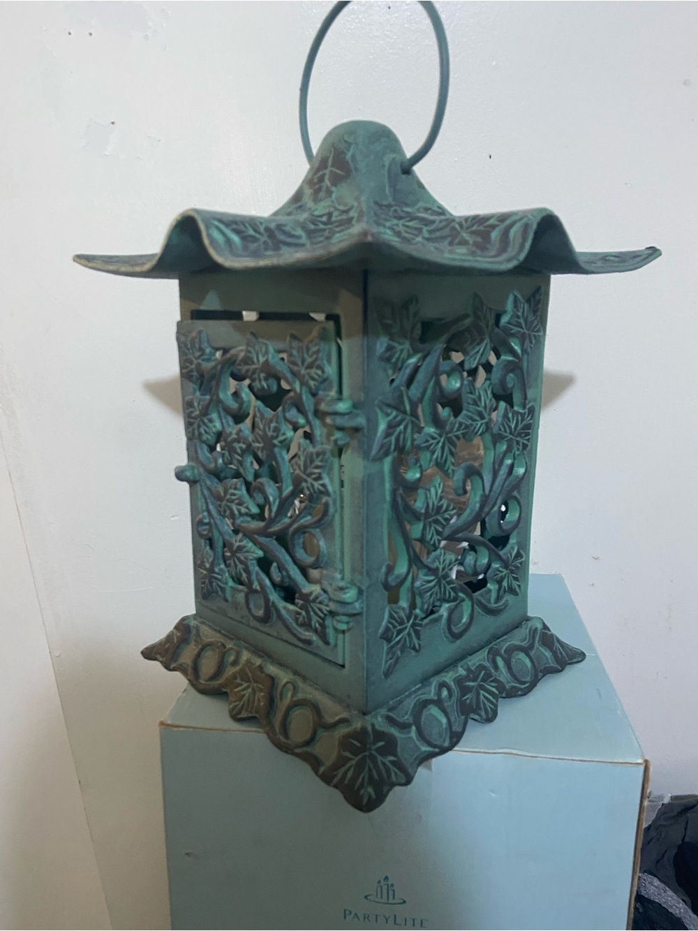PartyLite Pagoda Hanging Lantern Verdigris IronIvy Candle Holder Vintage Retired